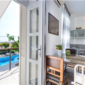 4 Bedroom Villa with Pool in Dubrovnik City, sleeps 8